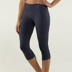 Lululemon In the flow crop II